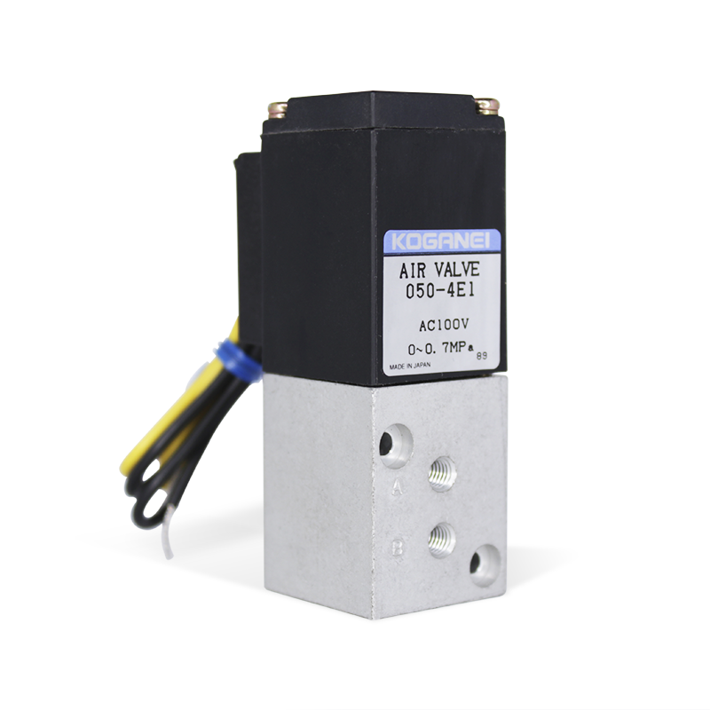 [050-4E1-100 VAC] Válvula Solenoide 5 vías 2 posiciones, puertos de 1/4" KOGANEI 050-4E1-100 VAC